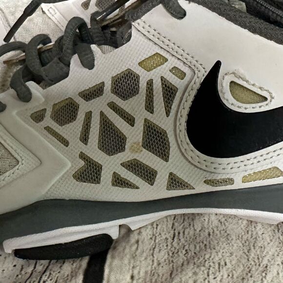 Nike Flex Supreme TR4 White and Gray Women's Athletic Shoes, Size 8, Pre-owned - Picture 8 of 8